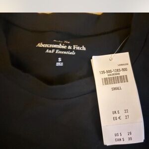 Abercrombie & Fitch Men's Dark Tee